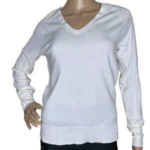 Daily Ritual white v neck sweater, NWT, XS